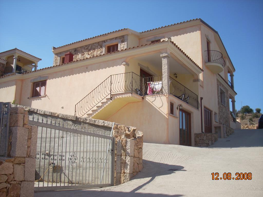 Dimora San Pietro Apartment Budoni Luaran gambar